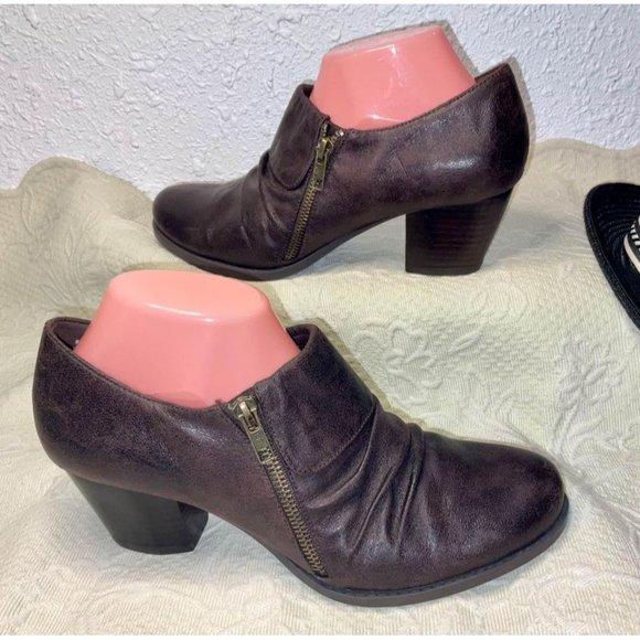 Baretraps Vintage Rosamund Boogie Style Bootie Two Zippers On Each Shoe Size 9 - Picture 6 of 9